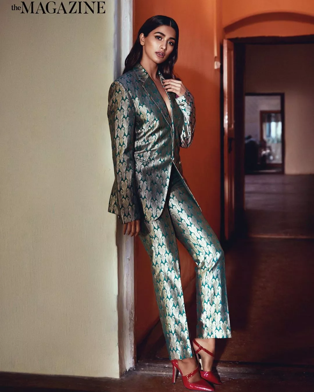 pooja hegde latest look photos