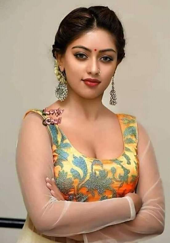 Anu latest trendy photos