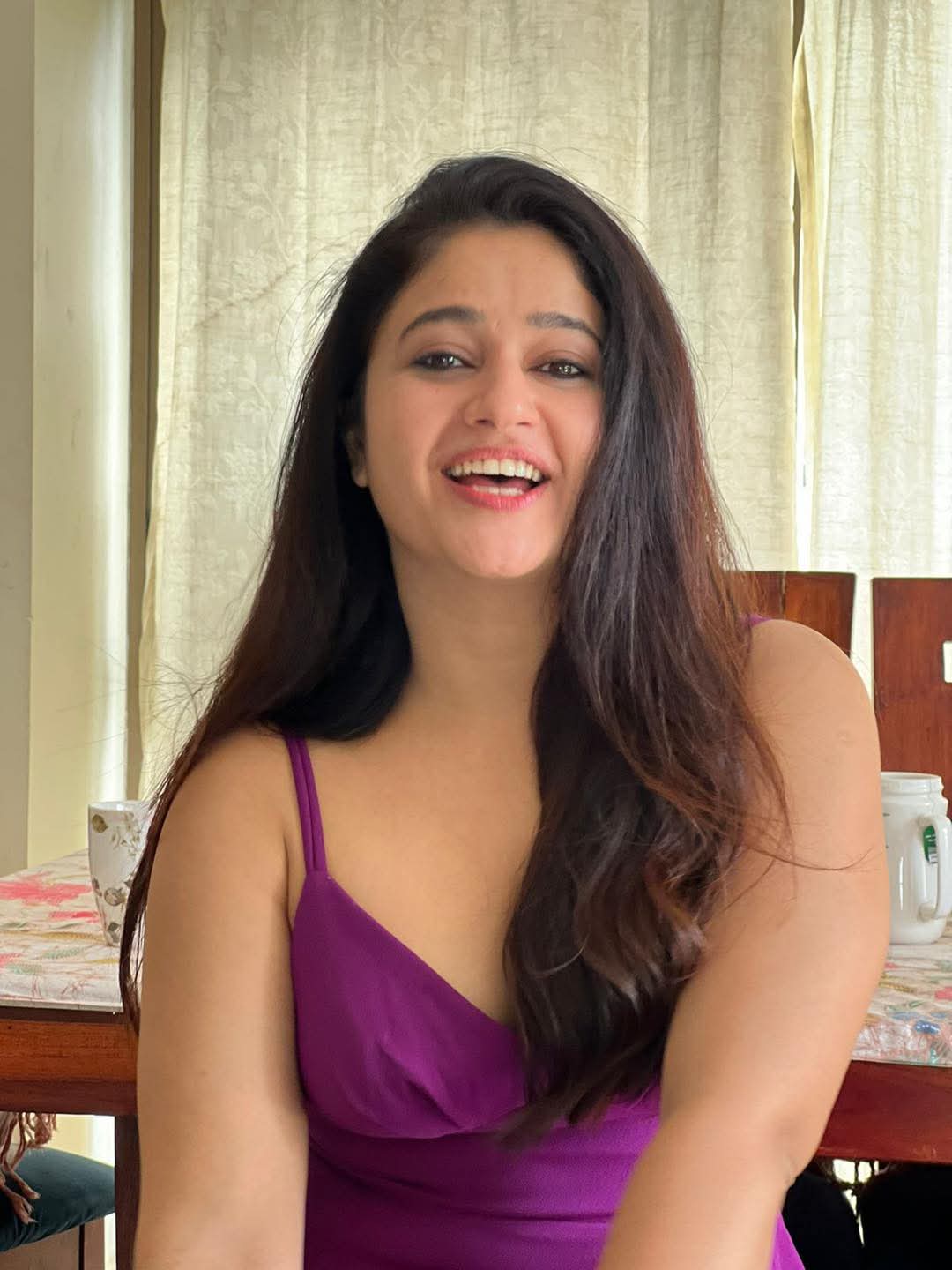 Poonam Bajwa Actress Hot HD Photos Pics Gallery Telugu Mallu Tollywood Bollywood South Actress