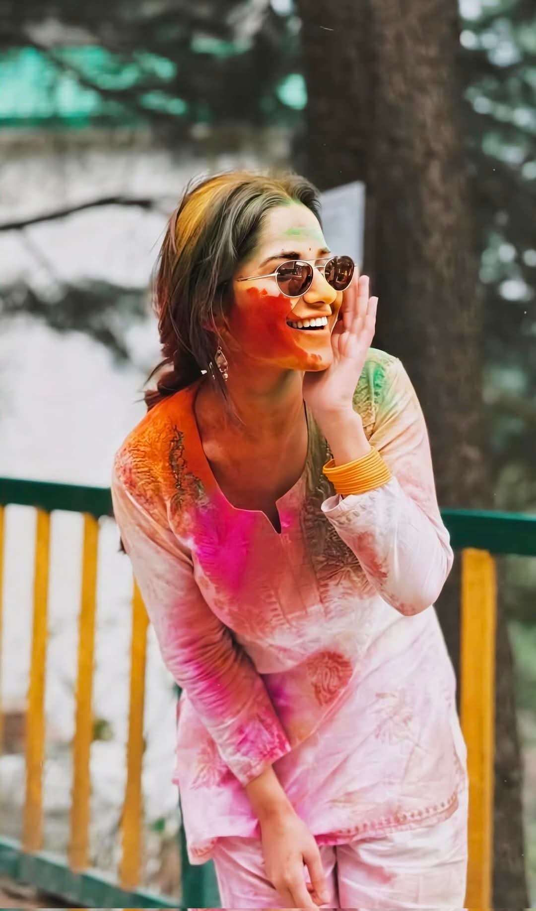 Indian Celebrities Holi Celebrations Photos Gallery