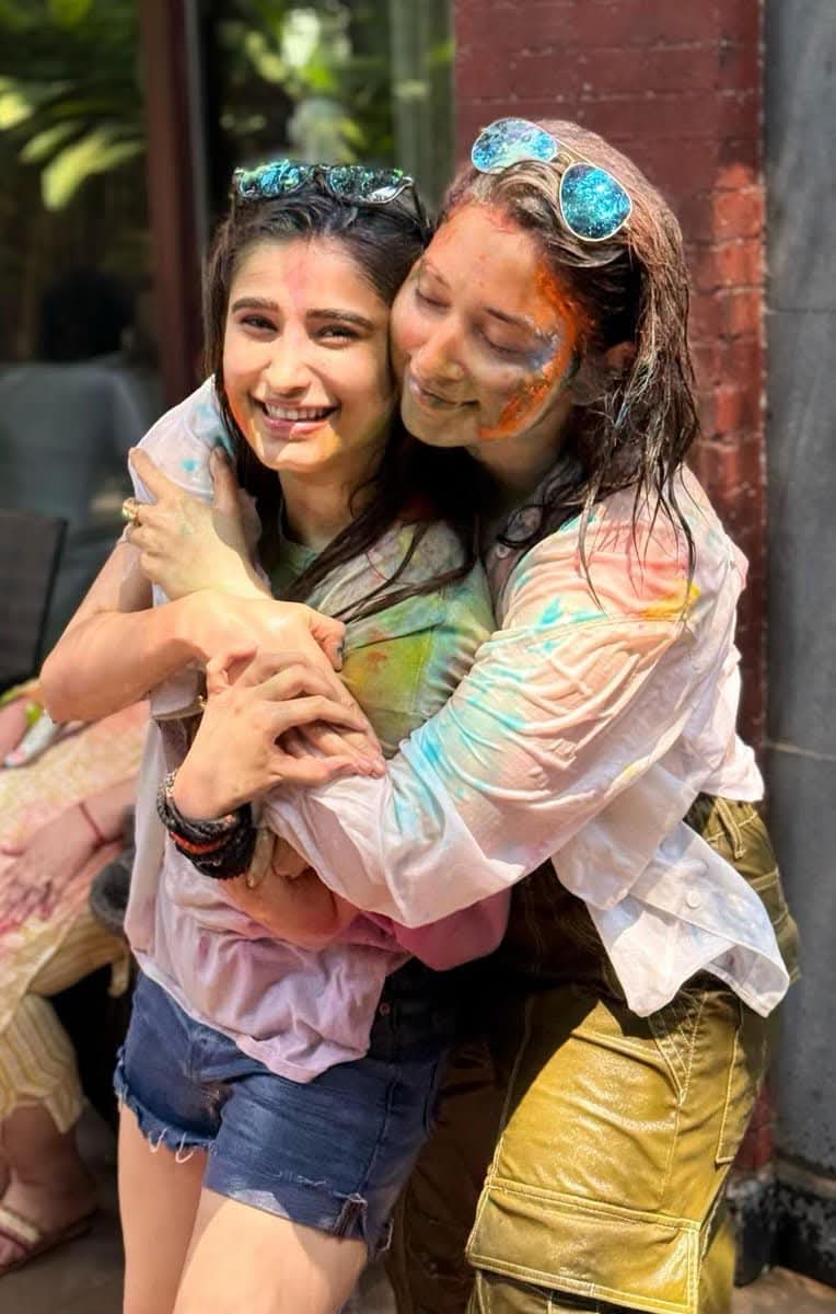 Indian Celebrities Holi Celebrations Photos Gallery