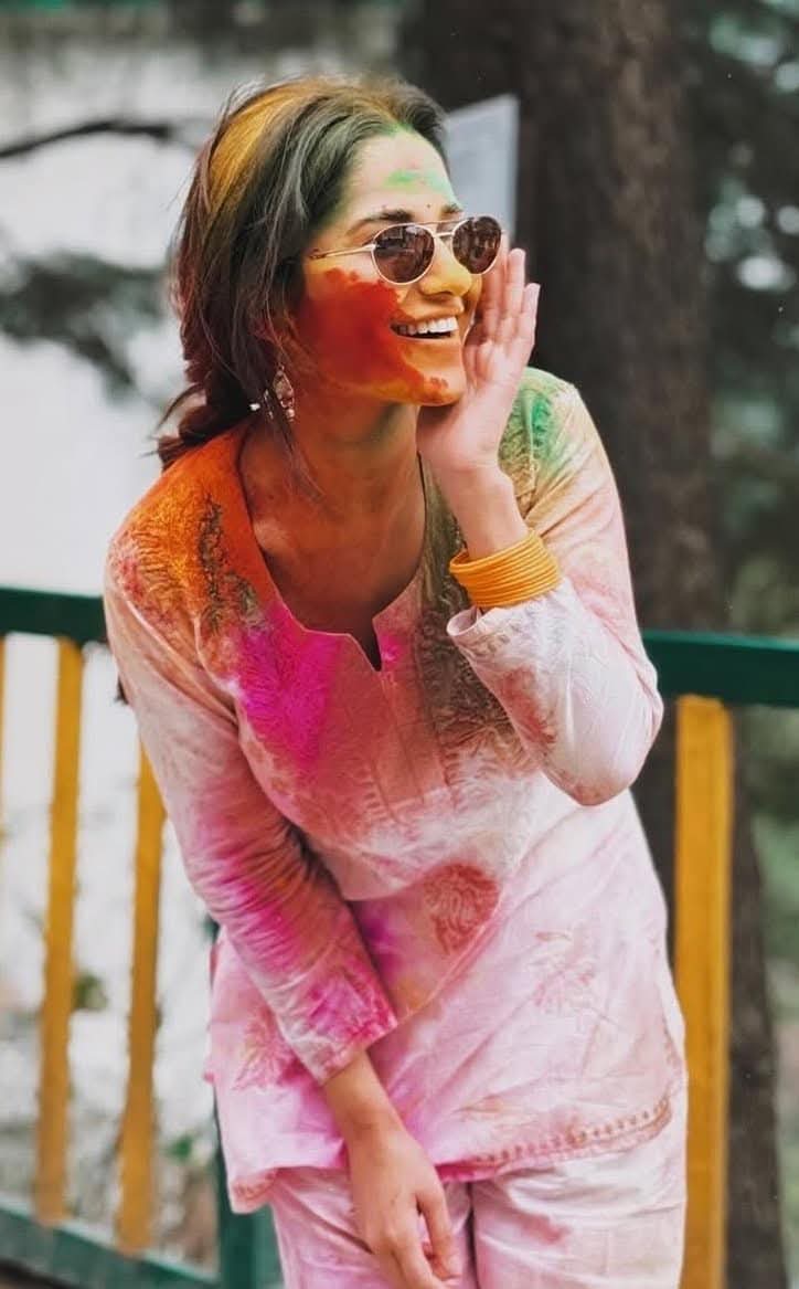 Indian Celebrities Holi Celebrations Photos Gallery