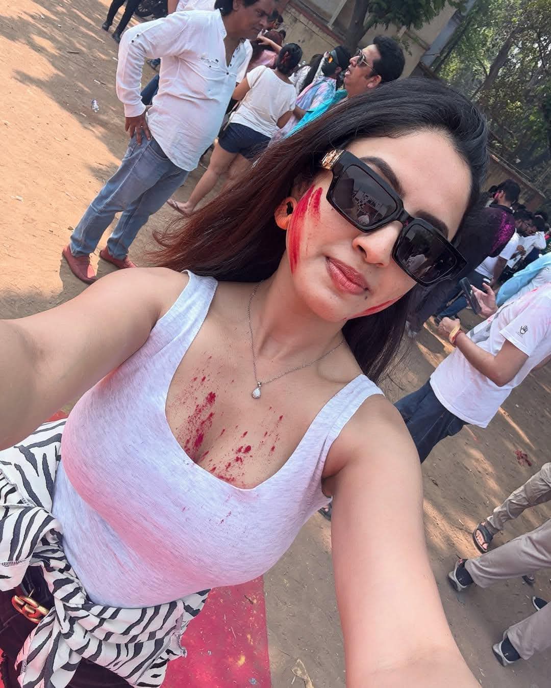 Indian Celebrities Holi Celebrations Photos Gallery