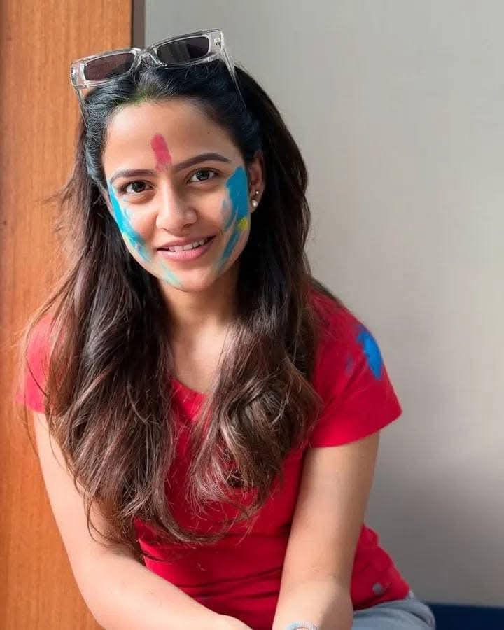 Indian Celebrities Holi Celebrations Photos Gallery
