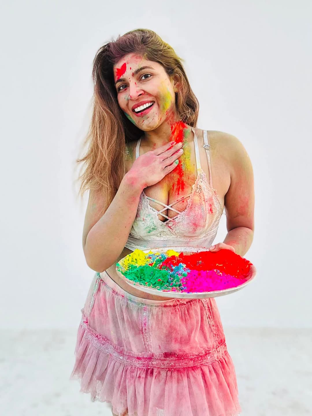 Indian Celebrities Holi Celebrations Photos Gallery