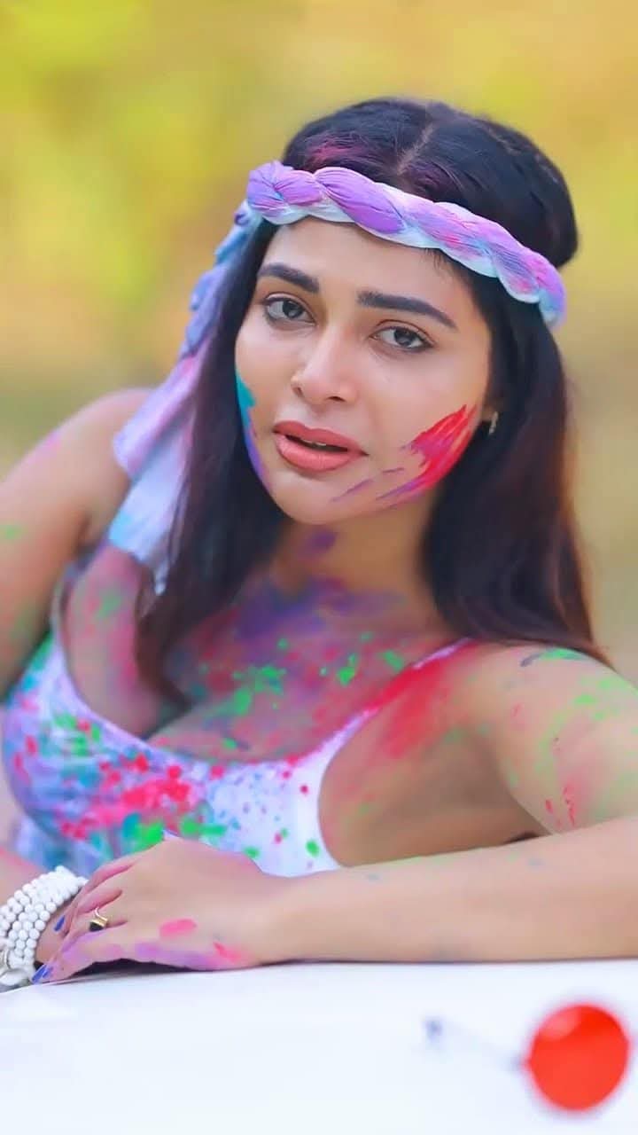 Indian Celebrities Holi Celebrations Photos Gallery