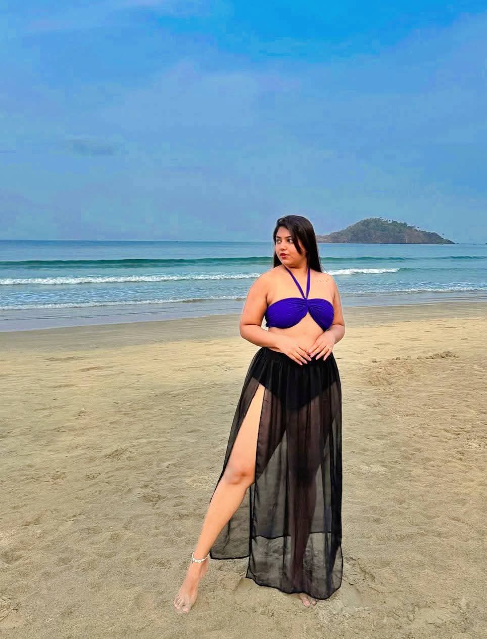 Todays Hot HD Sexy Saree Blouse Bikini Aunty Aunties Girls Models Pics Facebook Insta Threads Hot Models Gallery