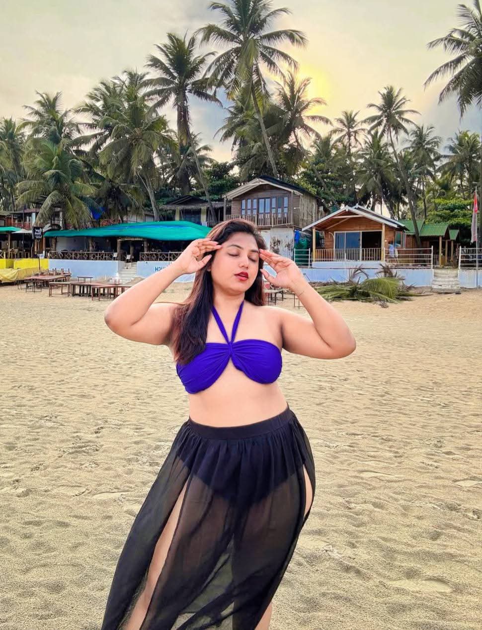 Todays Hot HD Sexy Saree Blouse Bikini Aunty Aunties Girls Models Pics Facebook Insta Threads Hot Models Gallery