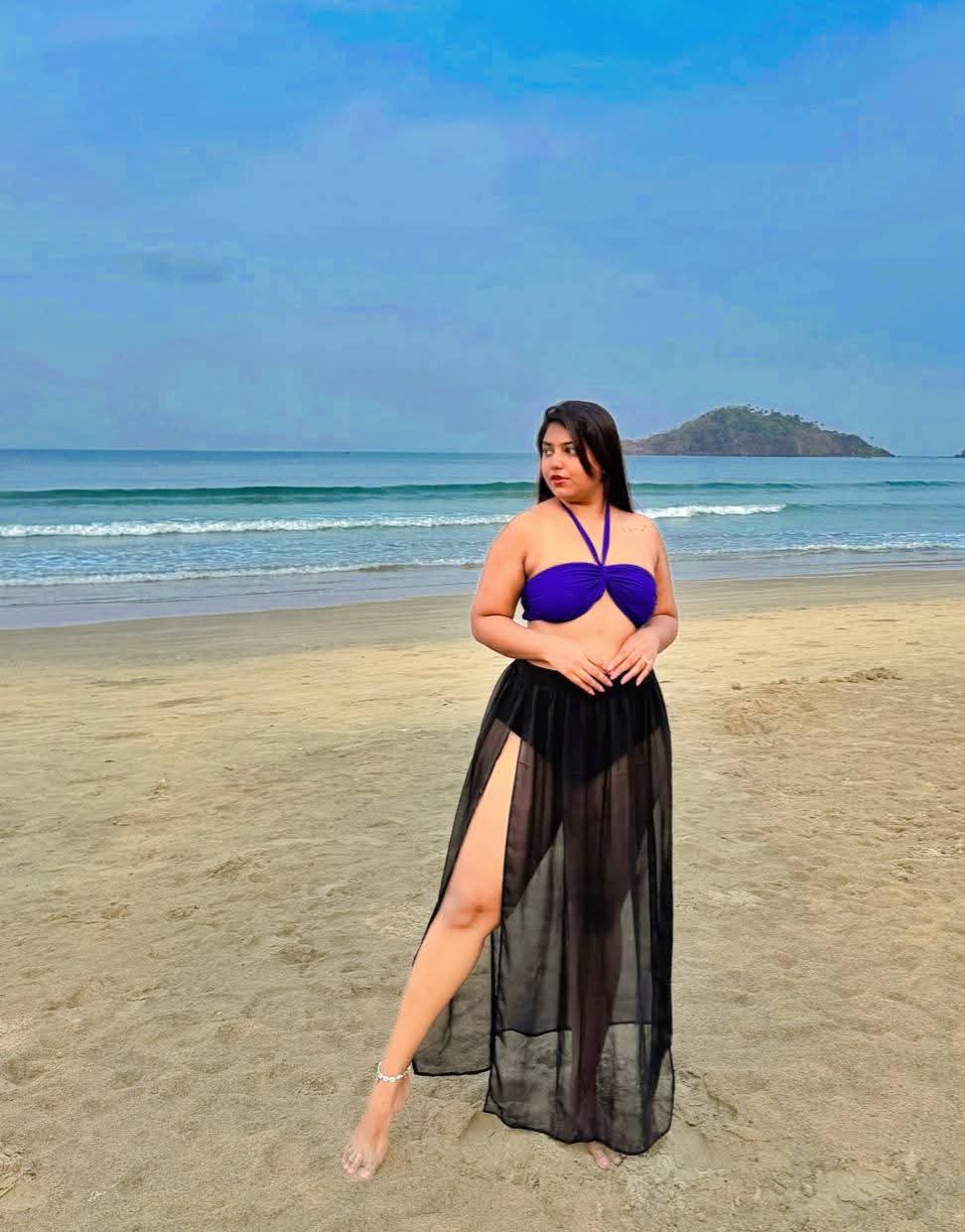 Todays Hot HD Sexy Saree Blouse Bikini Aunty Aunties Girls Models Pics Facebook Insta Threads Hot Models Gallery