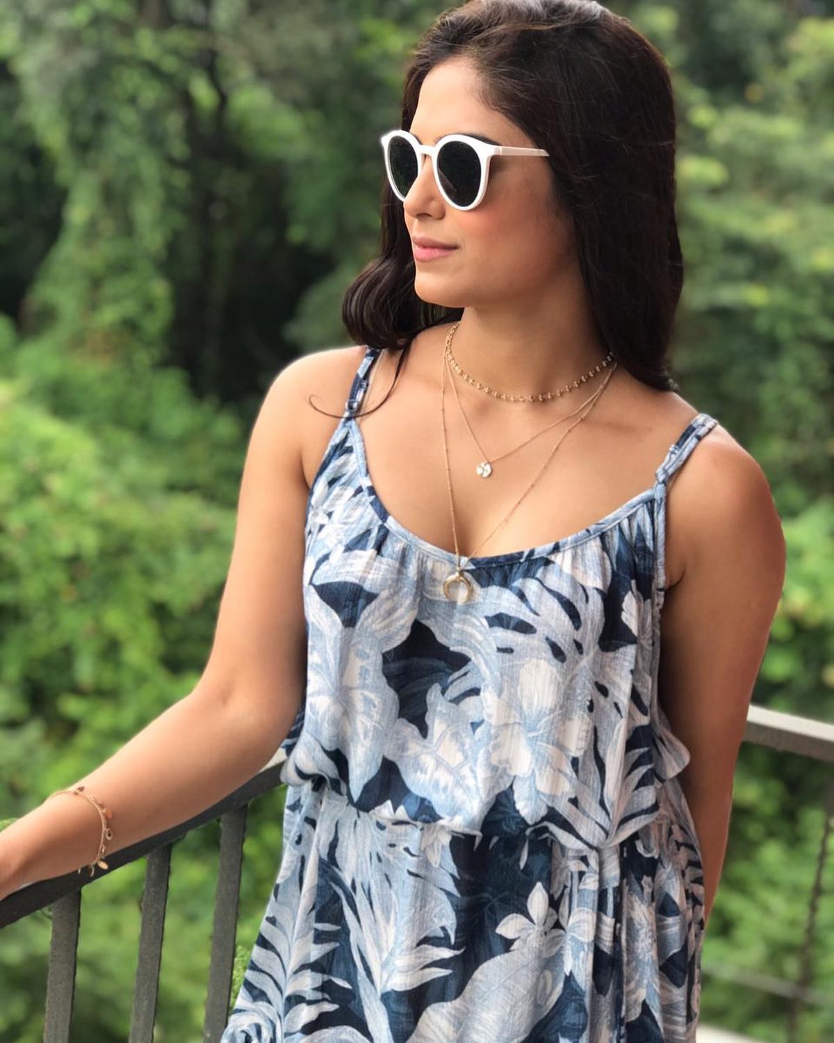 Naina Ganguly Actress Hot HD Photos Pics Gallery Telugu Mallu Tollywood Bollywood South Actress
