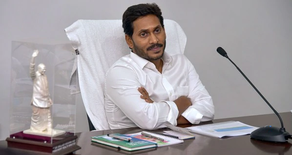 తిరుపతి ఘటనపై స్పందించిన వైఎస్ జగన్ మోహన్ రెడ్డి