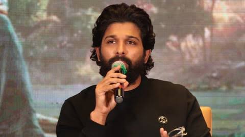పుష్ప సక్సెస్ క్రెడిట్ అంతా ఆయనదే: అల్లు అర్జున్