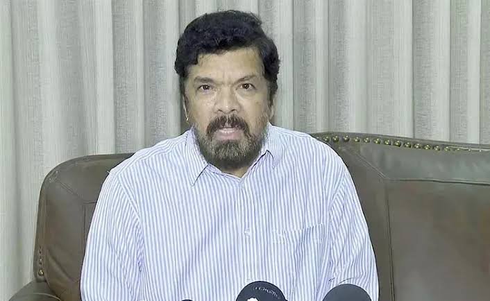 2 రోజుల్లో బెయిల్ రాకుంటే.. ఆత్మహత్య చేసుకుంటా: పోసాని