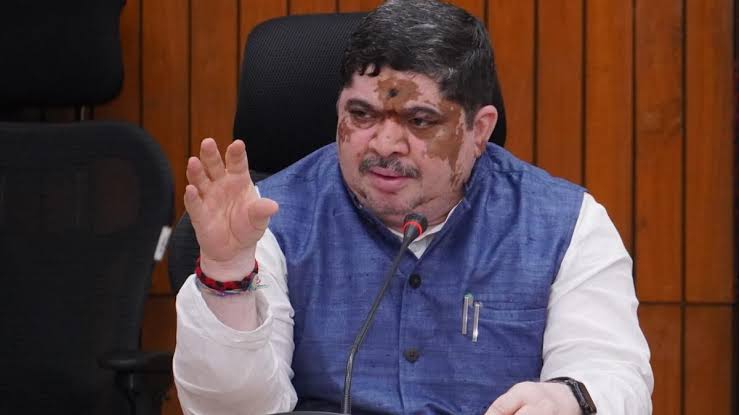 మహిళలకు తులం బంగారం.. క్లారిటీ ఇచ్చిన మంత్రి