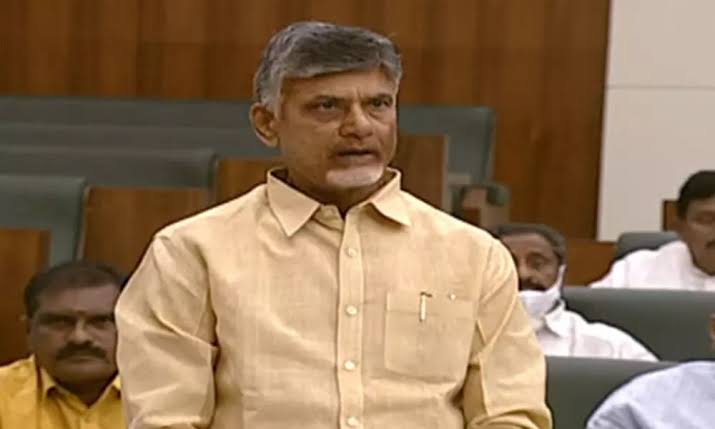 అసెంబ్లీలో తనను తానే తప్పుబట్టుకున్న చంద్రబాబు