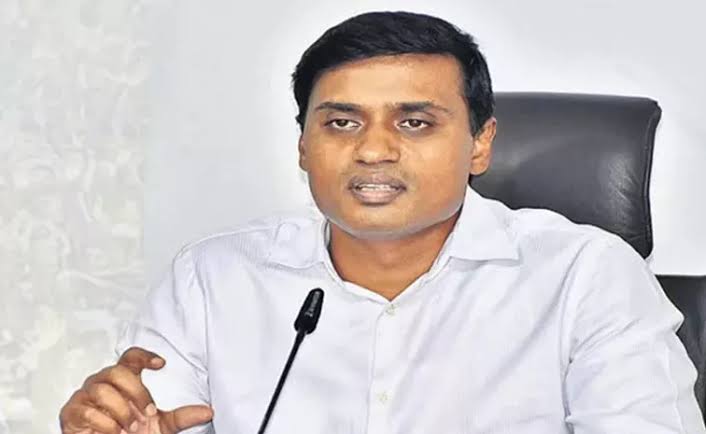 ఎంపీ మిథున్ రెడ్డి సంచలన వ్యాఖ్యలు