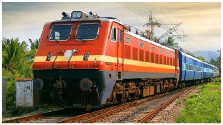 తత్కాల్ బుకింగ్ టైమింగ్స్ పై IRCTC క్లారిటీ