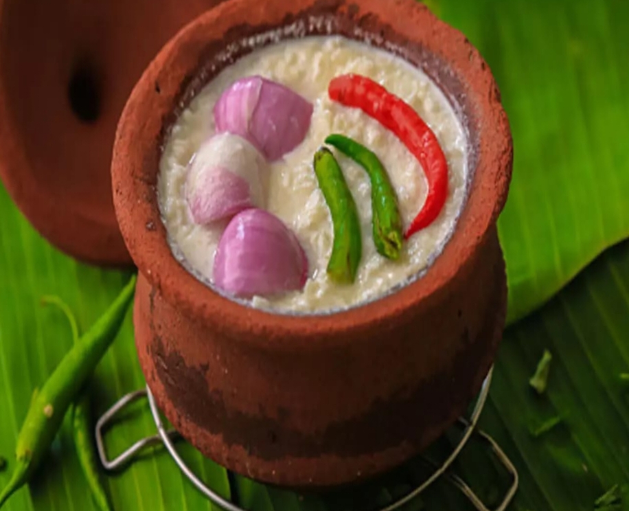 ఎండాకాలంలో చద్దన్నం తింటే ఏమవుతుందో తెలుసా..