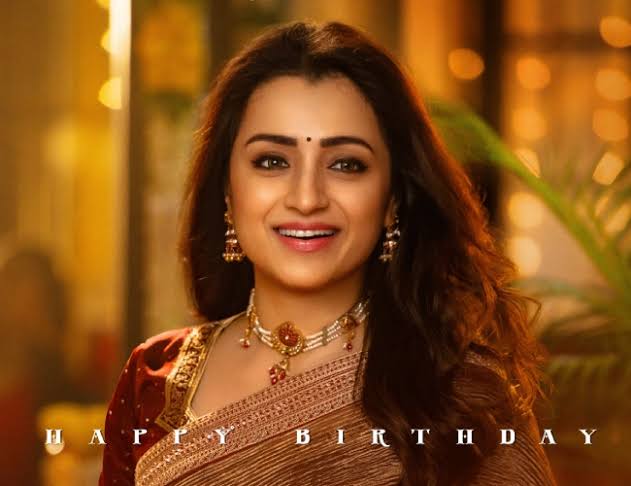 త్రిష కొత్త లుక్ విడుదల