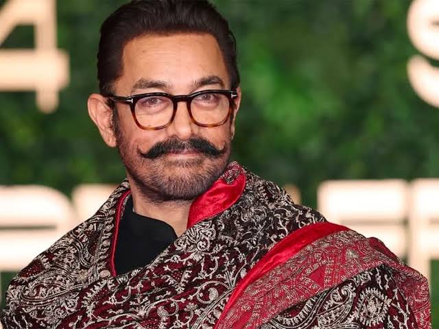 అమీర్ ఖాన్ కు బిగ్ షాక్