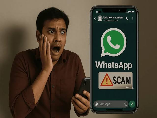 వాట్సప్ లో ఫోటో డౌన్ లోడ్ చేస్తున్నారా.. అయితే డేంజర్ లో పడ్డట్లే..