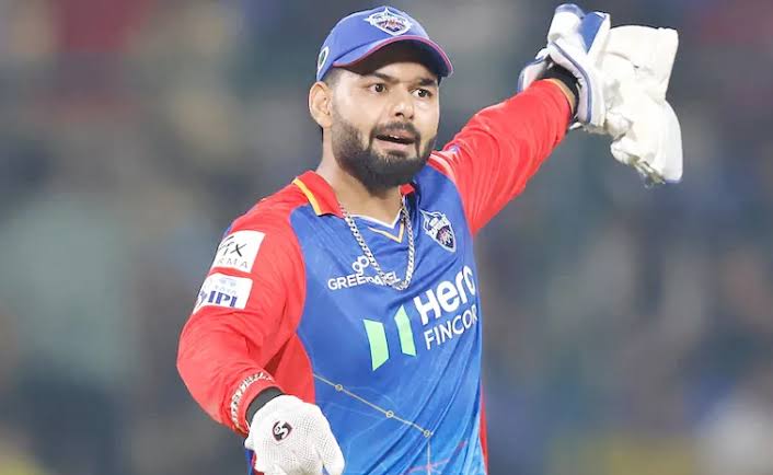 రిషబ్ పంత్ కు భారీ జరిమానా