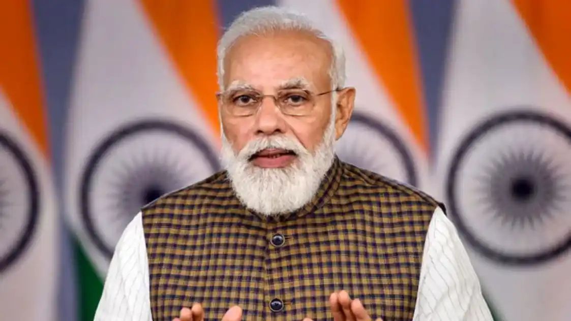 అలా చేయకుంటే పాక్ ను అంతం చేస్తాం: మోడీ