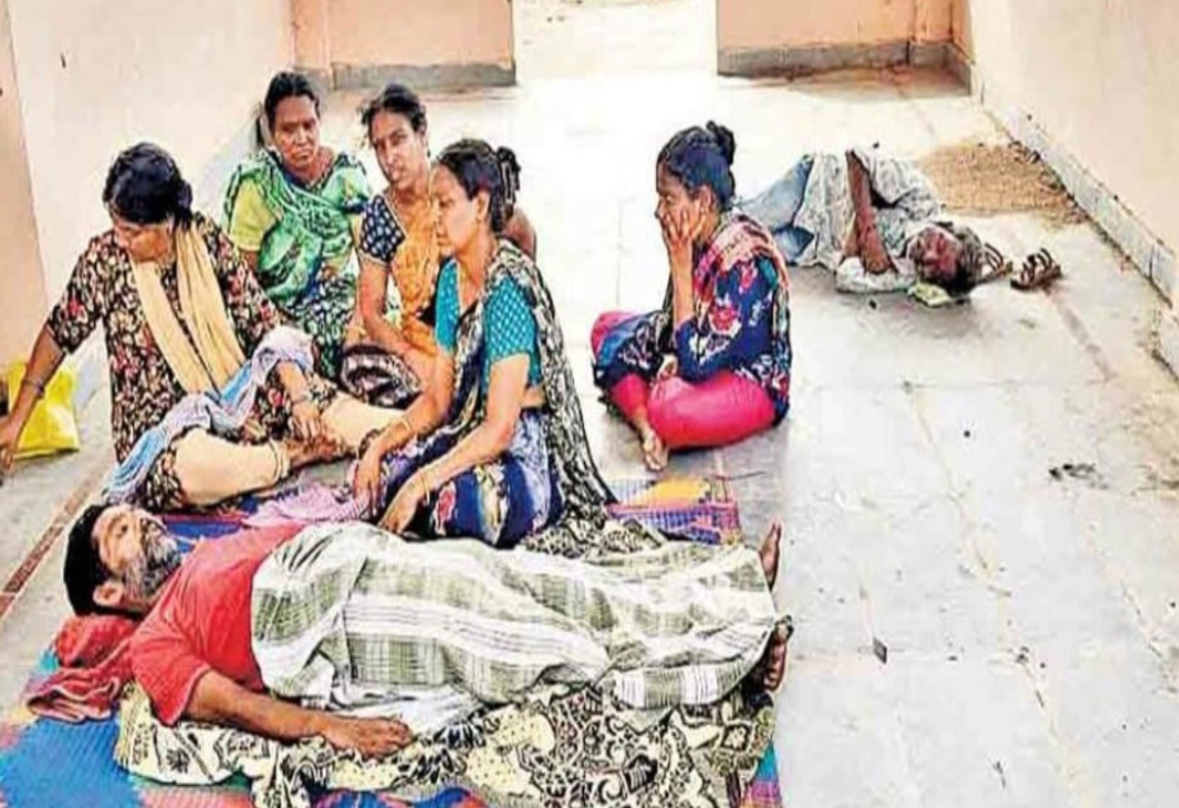 బ్రతికుండగానే స్మశానవాటికకు