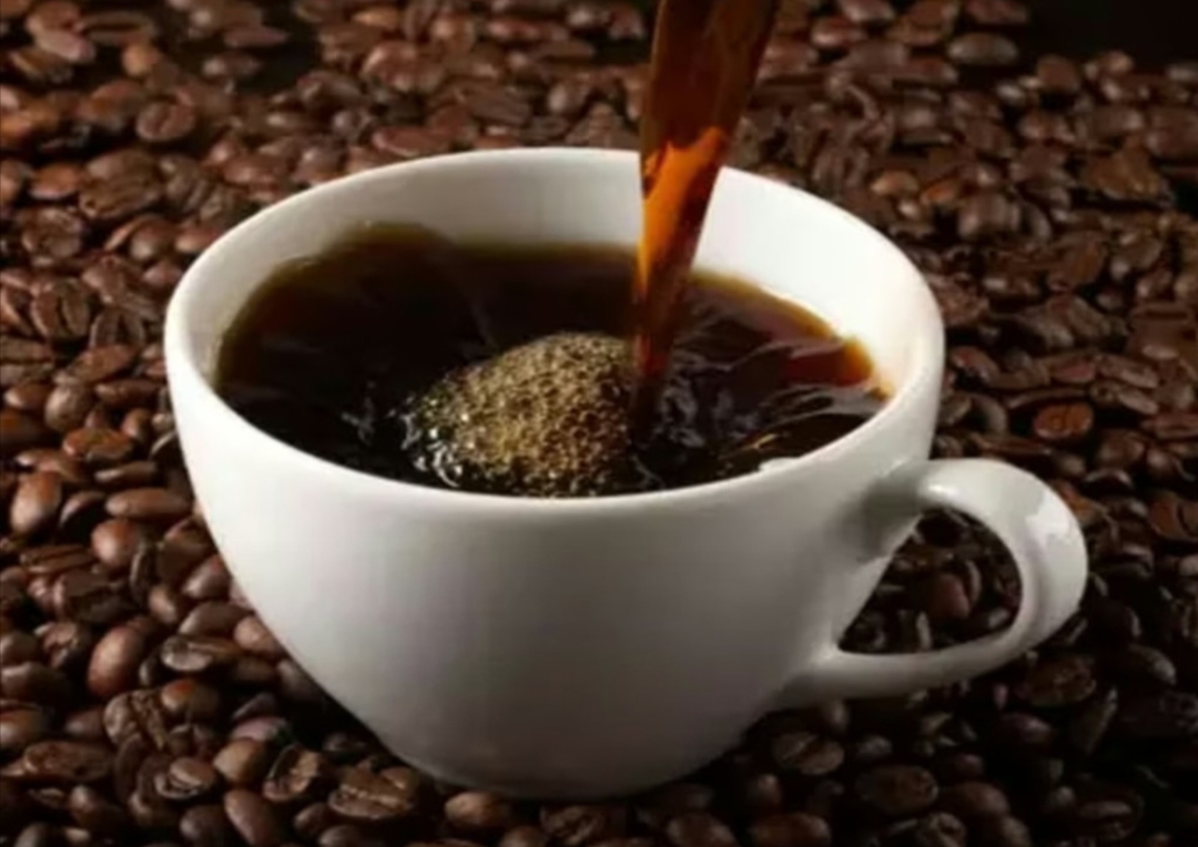 నెల రోజులపాటు పాలు కలిపిన టీ ఆపేస్తే..