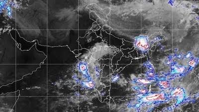 కొనసాగుతున్న ద్రోణి.. ప్రభావం ఎలా ఉంటుందంటే..