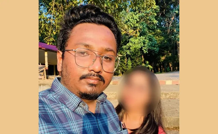 ప్రియురాలిని రూమ్ లో లాక్ చేసి..