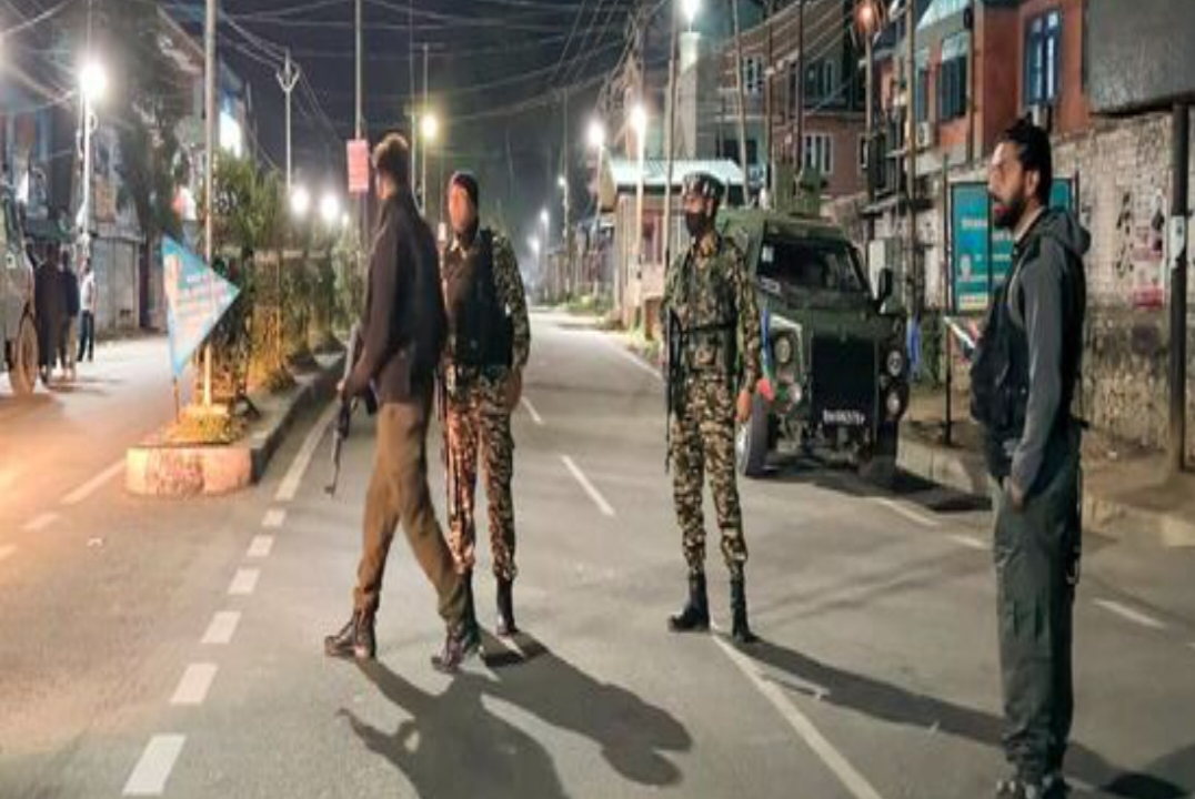 జమ్మూ కాశ్మీర్ లో మళ్లీ కాల్పులు