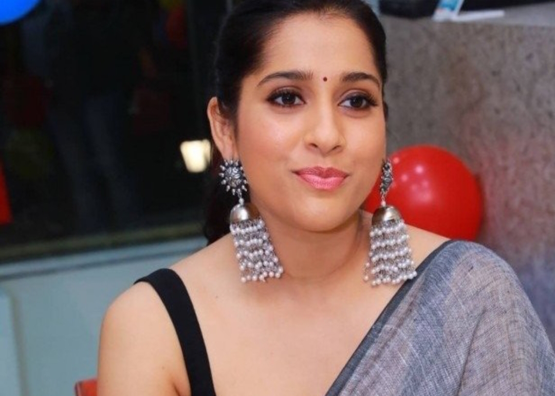 చాలా ఇబ్బందుల్లో ఉన్నాను: రష్మి