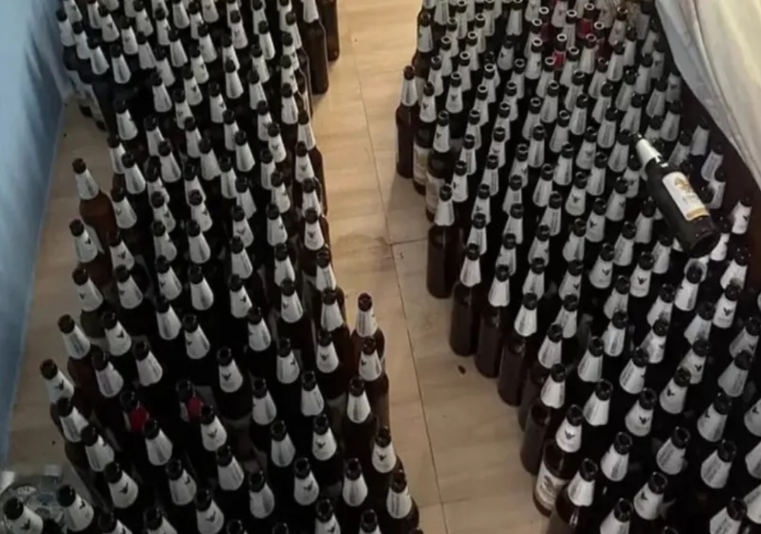 భార్యతో విడాకులు.. మనస్తాపంతో బీర్లు తాగిన భర్త.. చివరికి..