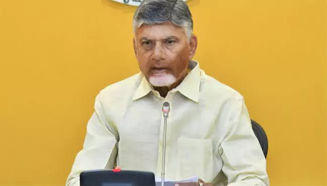 టిడిపి కార్యకర్తకు చంద్రబాబు వీడియో కాల్