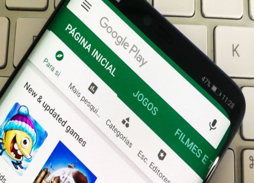 ఈ యాప్ మీ ఫోన్ లో  ఉంటే చాలా డేంజర్..