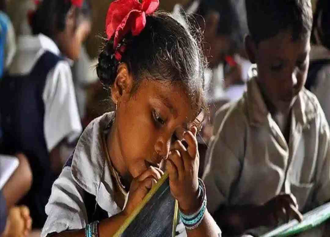 విద్యార్థుల హాజరుపై విద్యాశాఖ స్పెషల్ ఫోకస్