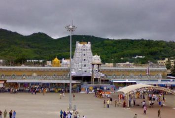 కలియుగ వైకుంఠం తిరుమలను కరోనా వైరస్ ఆసుపత్రిగా మార్పు..!