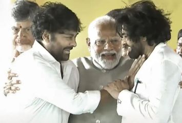 రాజకీయాల్లోకి రీఎంట్రీ.. చిరంజీవి సంచలన ప్రకటన