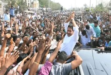 BREAKING: జగన్ పై కేసు నమోదు చేసిన ఏపి పోలీసులు