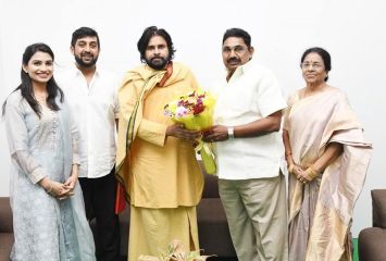 జనసేనలోకి వైసీపీ మాజీ ఎమ్మెల్యే