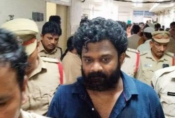 లొంగిపోయిన బోరుగడ్డ అనిల్