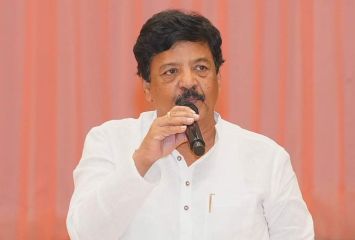 జగన్.. మీ తండ్రి వైఎస్ఆర్ కాకపోతే.. కౌన్సిలర్ కూడా కాలేవు: మంత్రి దుర్గేశ్