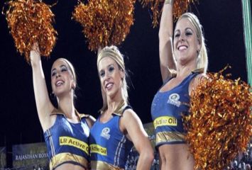 IPL 2025: చీర్ గర్ల్స్ కు రెమ్యూనరేషన్ ఎంతో తెలుసా?