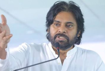 పవన్ కళ్యాణ్ పై పోలీస్ స్టేషన్ లో ఫిర్యాదు