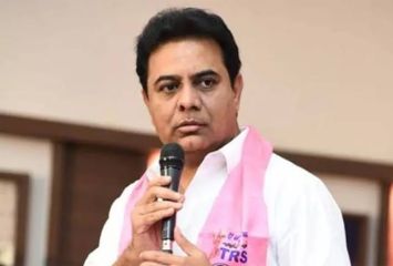 Breaking: కేటీఆర్‌కు నోటీసులు