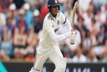 కెప్టెన్ గా తొలి మ్యాచ్ లోనే శుభ్ మన్ గిల్ సెంచరీ