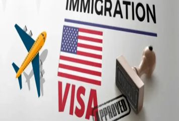 సోషల్ మీడియా ప్రొఫైల్ లను పబ్లిక్ చేయండి: అమెరికా