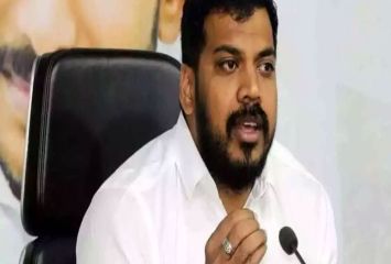 మాజీ మంత్రి అనిల్ కుమార్ కు నోటీసులు