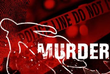 విజయవాడలో పట్టపగలే ఇద్దరు దారుణ హత్య